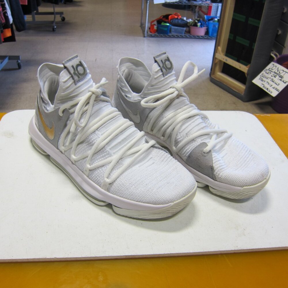 Nike Kevin Durant KD 10 Still KD Men's 13 Pure Platinum/Chrome Shoe's 897815-100